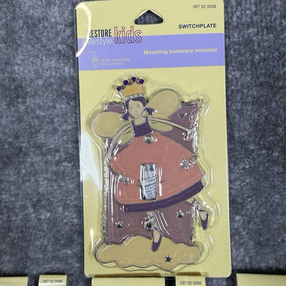 Vintage Switchplate‎ and Knobs Kids Princess and Crown Set Restore & Restyle